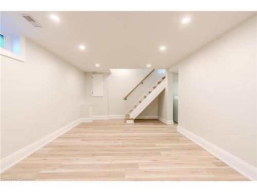 30 Angus Road, Hamilton, ON - Indoor Photo Showing Laundry Room