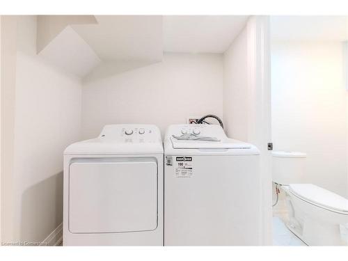 30 Angus Road, Hamilton, ON - Indoor Photo Showing Bathroom