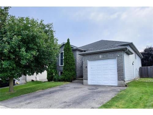 43 Brewster Way, Brantford, ON - Outdoor