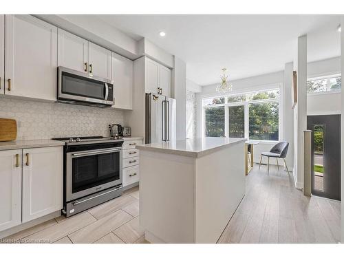 4 Wilings Lane, Ancaster, ON - Indoor Photo Showing Kitchen With Stainless Steel Kitchen With Upgraded Kitchen