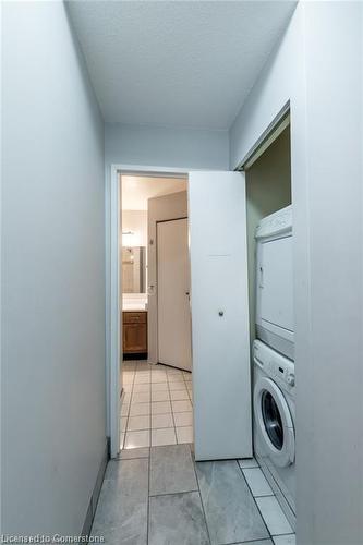 101-175 Hunter Street, Hamilton, ON - Indoor Photo Showing Laundry Room