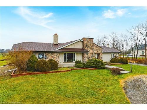 5100 White Church Road, Glanbrook, ON - Outdoor