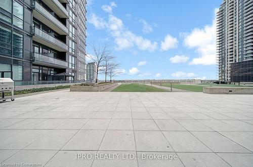 901-4011 Brickstone Mews, Mississauga, ON - Outdoor With Balcony