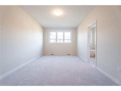 1405 Oakmont Common, Burlington, ON - Indoor Photo Showing Other Room