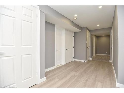 Lower-97 Gatestone Drive, Stoney Creek, ON - Indoor Photo Showing Other Room