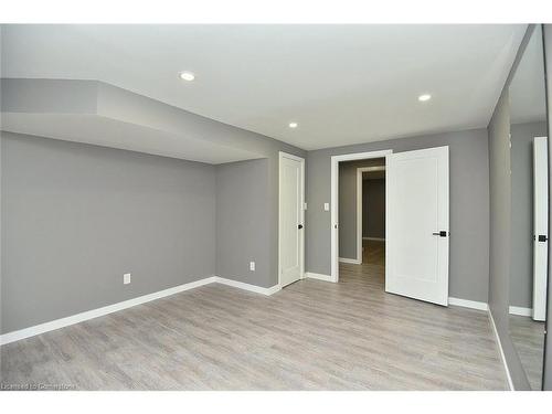 Lower-97 Gatestone Drive, Stoney Creek, ON - Indoor Photo Showing Other Room