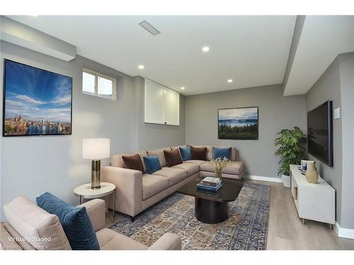 Lower-97 Gatestone Drive, Stoney Creek, ON - Indoor Photo Showing Living Room