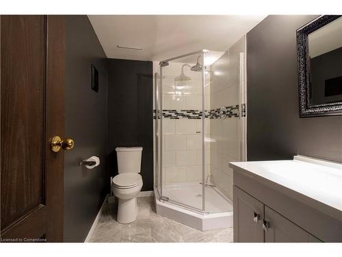 37 Kinross Street, Caledonia, ON - Indoor Photo Showing Bathroom