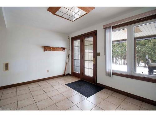 37 Kinross Street, Caledonia, ON - Indoor Photo Showing Other Room