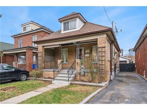 28 Connaught Avenue N, Hamilton, ON - Outdoor With Deck Patio Veranda