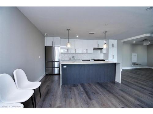 2112-15 Queen Street S, Hamilton, ON - Indoor Photo Showing Kitchen With Stainless Steel Kitchen With Upgraded Kitchen