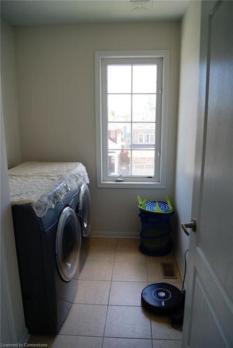 30 Emick Drive, Hamilton, ON - Indoor Photo Showing Laundry Room