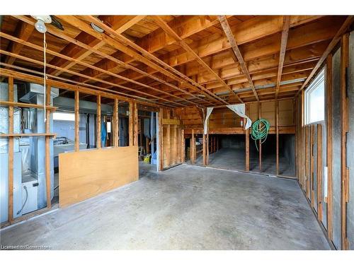 48 Crawford Drive, Hamilton, ON - Indoor Photo Showing Other Room