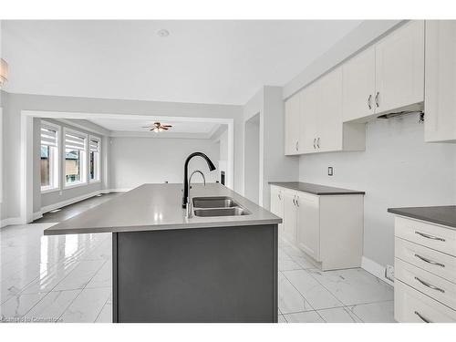 1055 Edinburgh Drive, Woodstock, ON - Indoor Photo Showing Kitchen With Double Sink