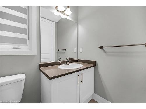 1055 Edinburgh Drive, Woodstock, ON - Indoor Photo Showing Bathroom