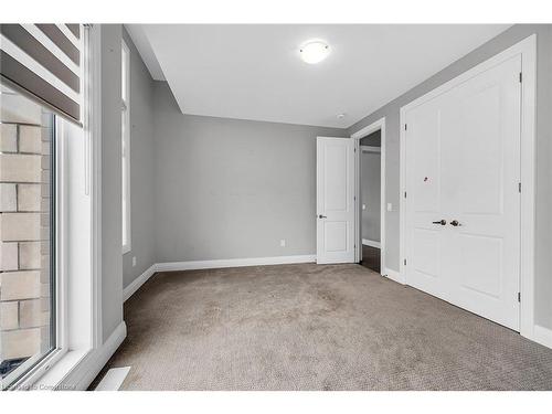 1055 Edinburgh Drive, Woodstock, ON - Indoor Photo Showing Other Room