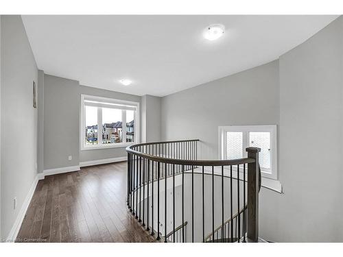 1055 Edinburgh Drive, Woodstock, ON - Indoor Photo Showing Other Room