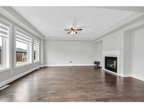 1055 Edinburgh Drive, Woodstock, ON - Indoor Photo Showing Living Room With Fireplace