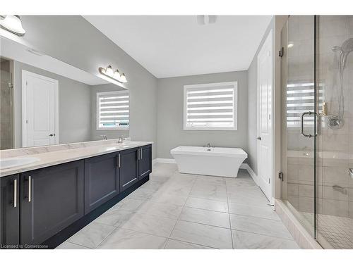 1055 Edinburgh Drive, Woodstock, ON - Indoor Photo Showing Bathroom