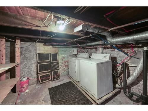 1-48 Shaw Street, Hamilton, ON - Indoor Photo Showing Laundry Room