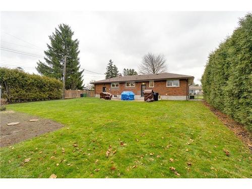 685 Iroquois Avenue, Ancaster, ON - Outdoor