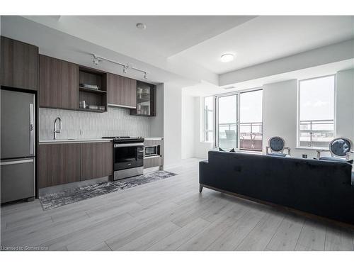 307-405 Dundas Street W, Oakville, ON - Indoor Photo Showing Kitchen With Stainless Steel Kitchen