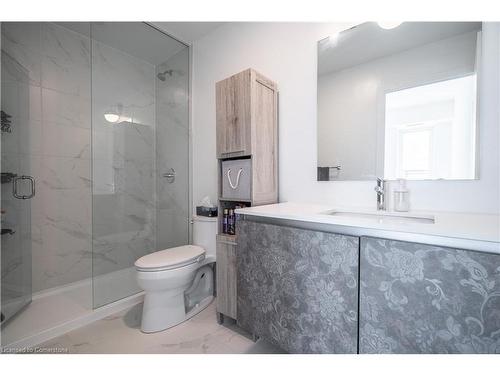 307-405 Dundas Street W, Oakville, ON - Indoor Photo Showing Bathroom