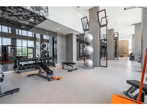 307-405 Dundas Street W, Oakville, ON - Indoor Photo Showing Gym Room