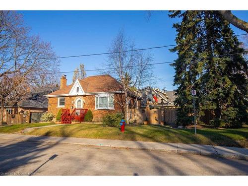 39 Brant Street, Oakville, ON - Outdoor With Facade