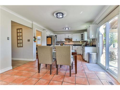 12 Kilty Court, Caledonia, ON - Indoor Photo Showing Dining Room