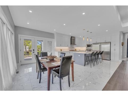 389 Concession 4 Road, Fisherville, ON - Indoor Photo Showing Dining Room