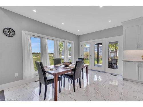 389 Concession 4 Road, Fisherville, ON - Indoor Photo Showing Dining Room