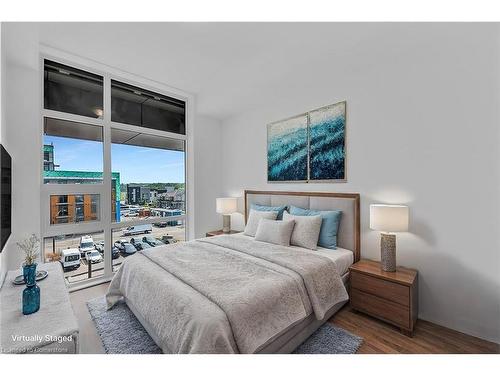 426-460 Dundas Street E, Hamilton, ON - Indoor Photo Showing Bedroom