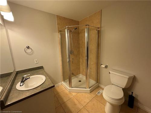 7-5080 Fairview Street, Burlington, ON - Indoor Photo Showing Bathroom