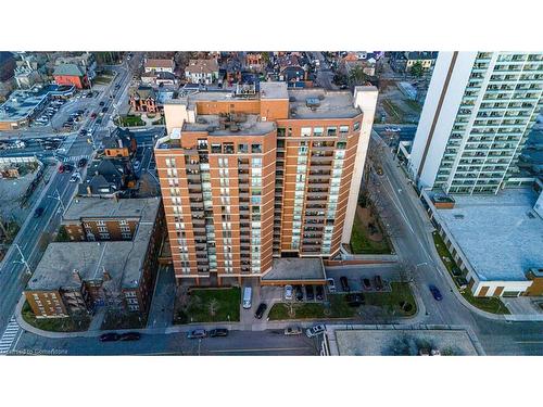 305-222 Jackson Street W, Hamilton, ON - Outdoor