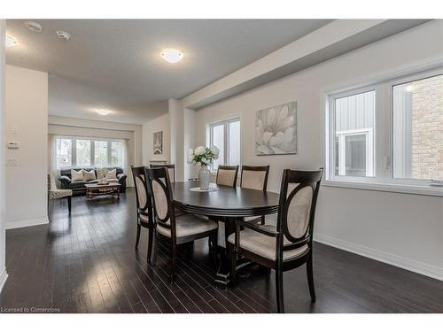 4021 Cachet Court, Beamsville, ON - Indoor Photo Showing Dining Room