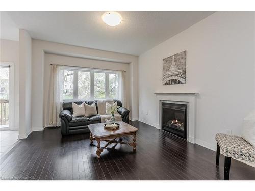 4021 Cachet Court, Beamsville, ON - Indoor Photo Showing Living Room With Fireplace