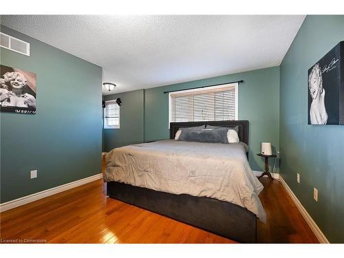 71 Morgan Drive, Caledonia, ON - Indoor Photo Showing Bedroom