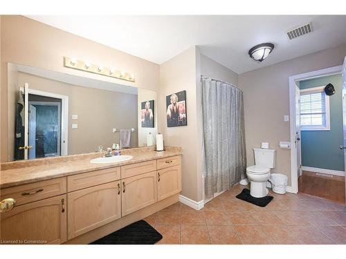 71 Morgan Drive, Caledonia, ON - Indoor Photo Showing Bathroom