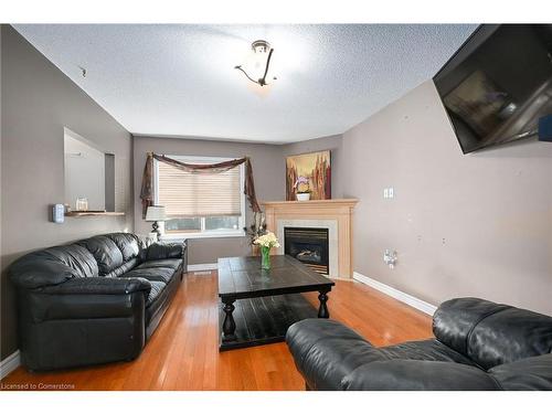 71 Morgan Drive, Caledonia, ON - Indoor Photo Showing Living Room With Fireplace