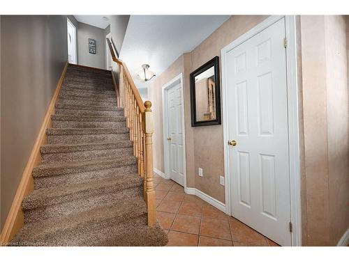 71 Morgan Drive, Caledonia, ON - Indoor Photo Showing Other Room