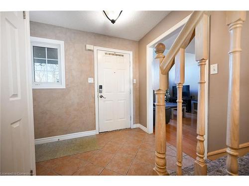 71 Morgan Drive, Caledonia, ON - Indoor Photo Showing Other Room