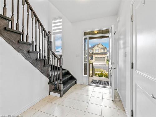 8 Elkington Lane, Brantford, ON - Indoor Photo Showing Other Room