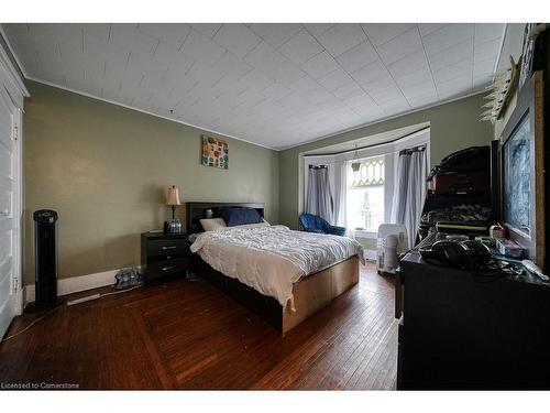 171 Owen Street, Simcoe, ON - Indoor Photo Showing Bedroom