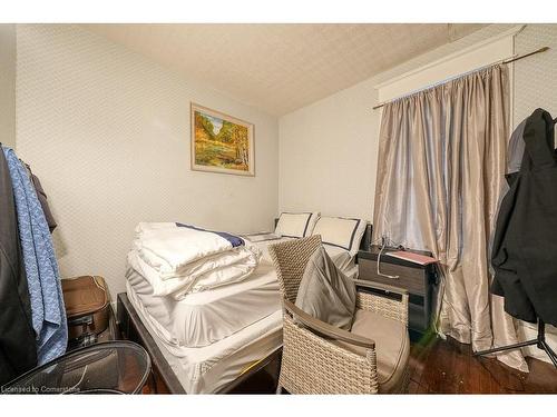 171 Owen Street, Simcoe, ON - Indoor Photo Showing Bedroom