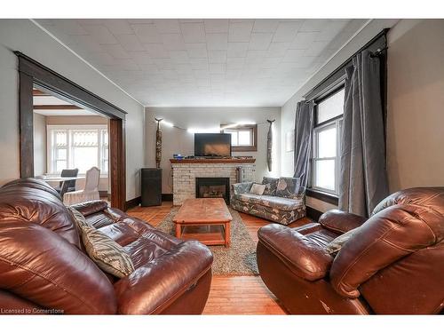 171 Owen Street, Simcoe, ON - Indoor Photo Showing Living Room With Fireplace