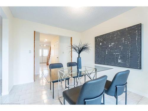 54 Goldcrest Drive, Stoney Creek, ON - Indoor Photo Showing Dining Room