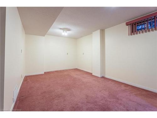 54 Goldcrest Drive, Stoney Creek, ON - Indoor Photo Showing Other Room