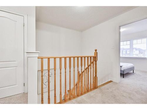 3110 Michelangelo Road, Burlington, ON - Indoor Photo Showing Other Room