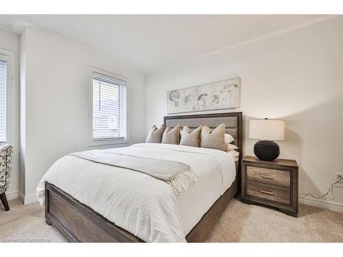 3110 Michelangelo Road, Burlington, ON - Indoor Photo Showing Bedroom